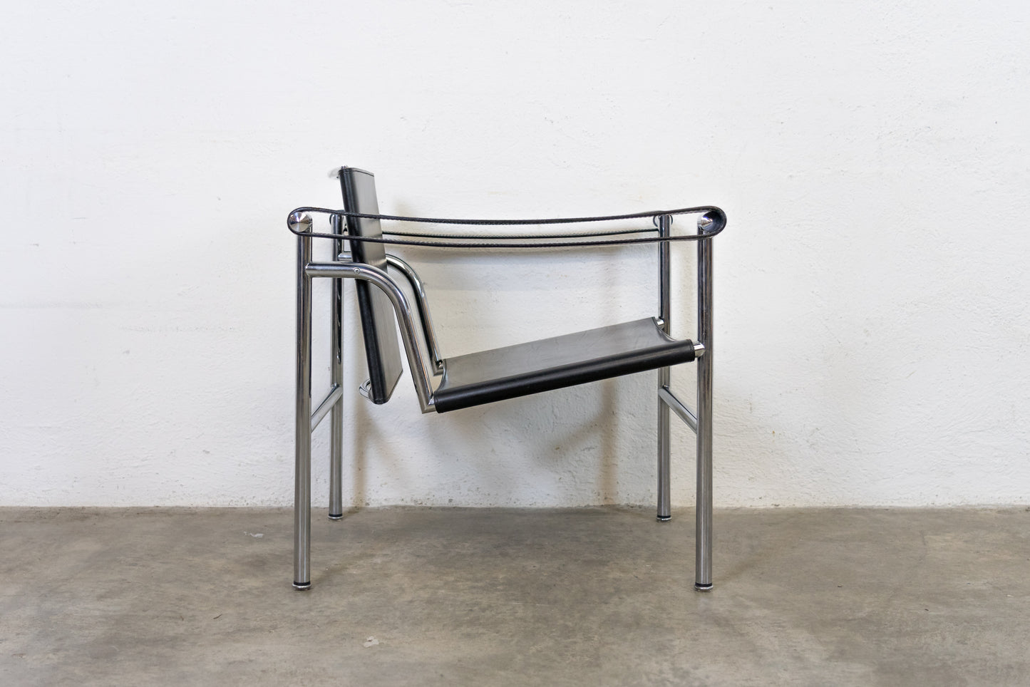 Cassina LC 1 Sessel Leder Nr. 1