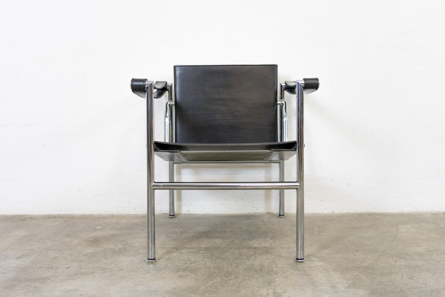 Cassina LC 1 Sessel Leder Nr. 1