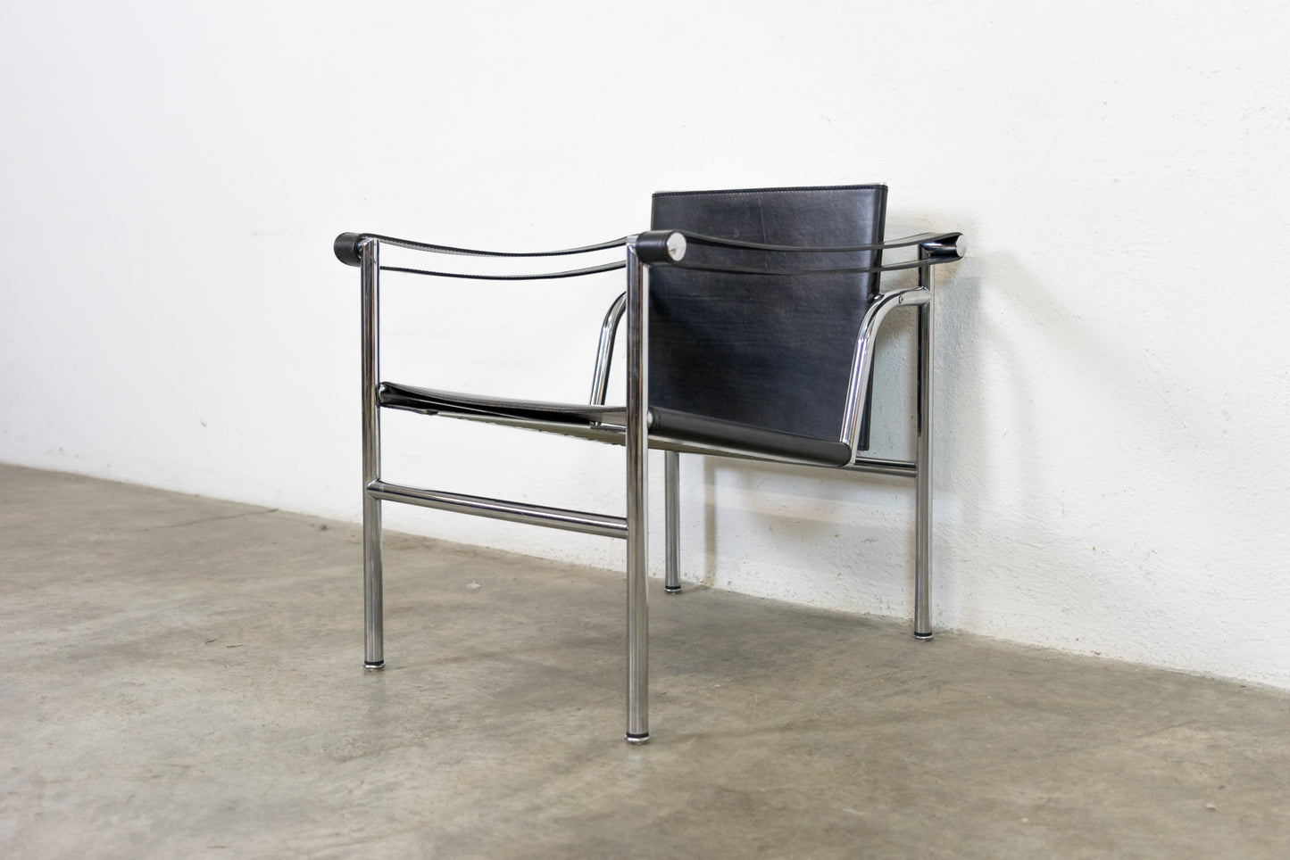 Cassina LC 1 Sessel Leder Nr. 1
