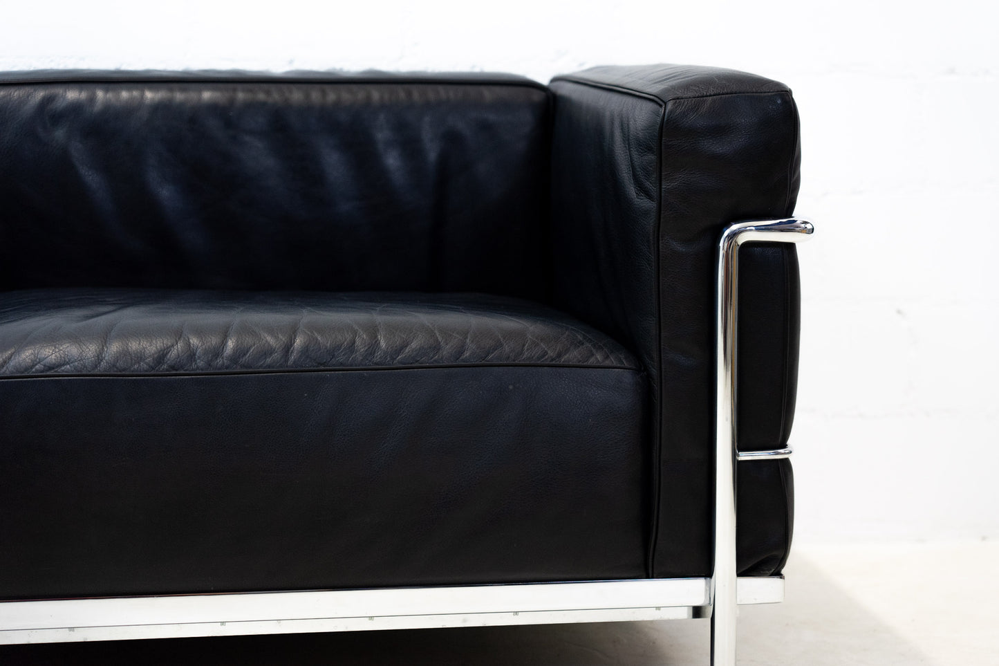 Cassina LC3 Sofa Leder Nr. 1