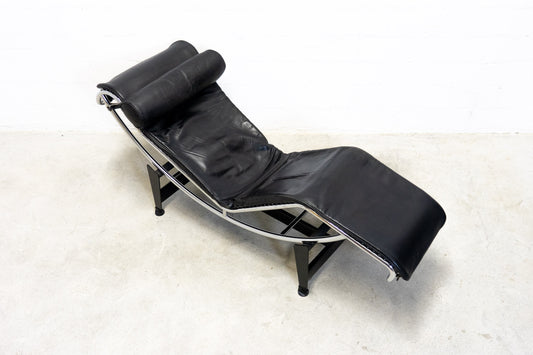 Cassina LC 4 Liege Leder