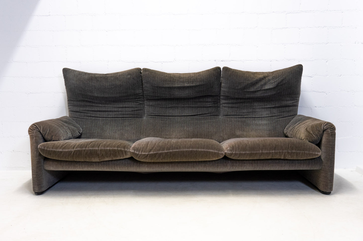 Cassina Maralunga Sofa Nr. 17