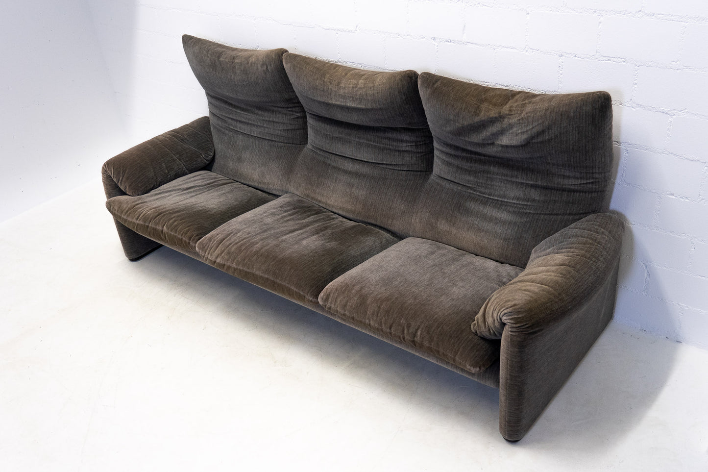 Cassina Maralunga Sofa Nr. 17