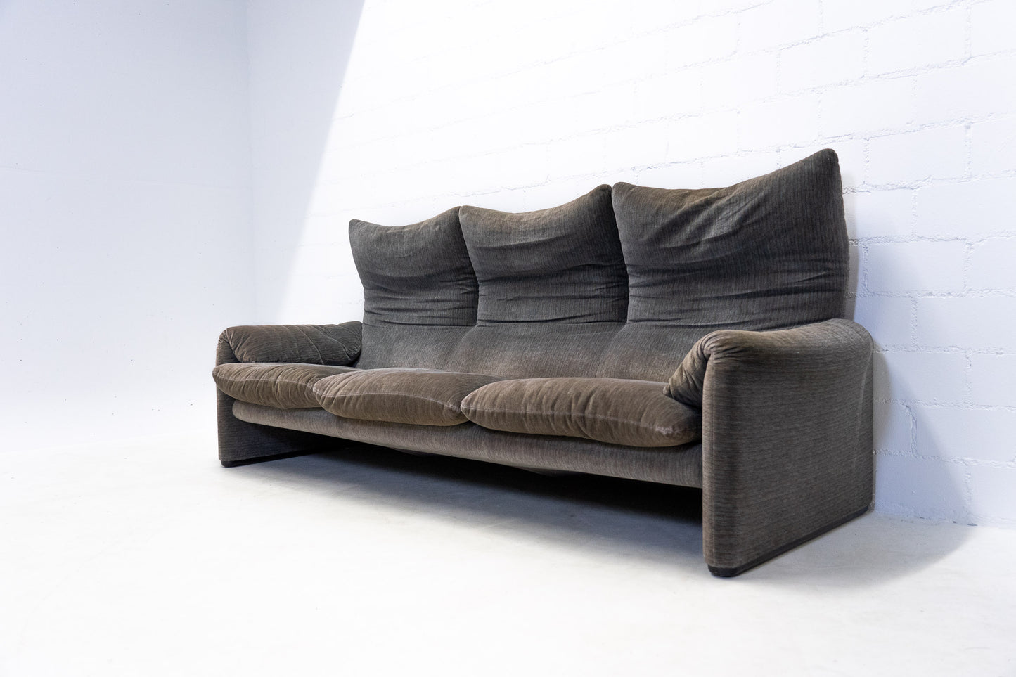 Cassina Maralunga Sofa Nr. 17