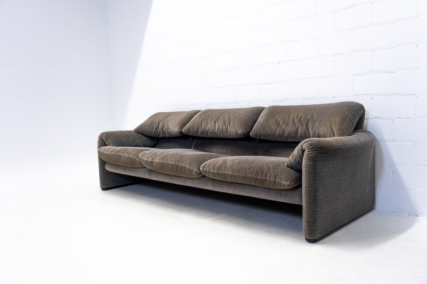 Cassina Maralunga Sofa Nr. 17