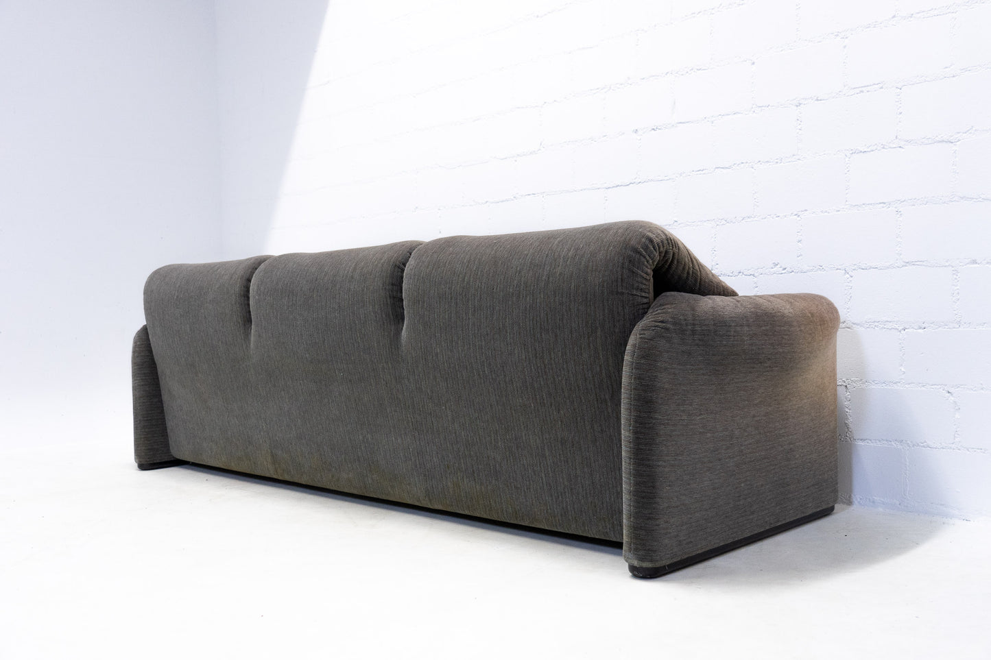 Cassina Maralunga Sofa Nr. 17