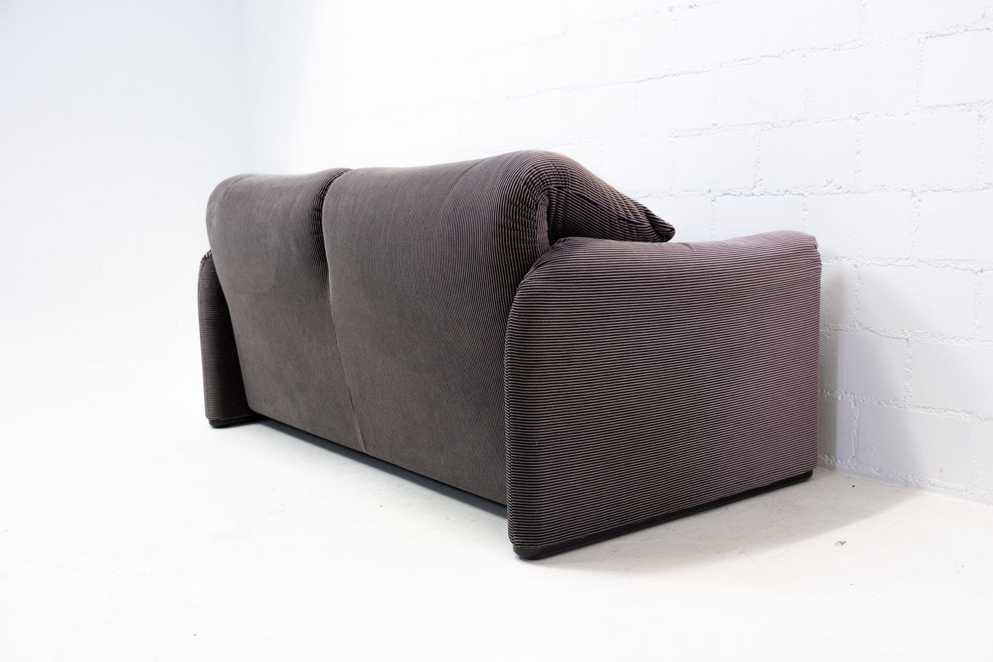 Cassina Maralunga Sofa Nr. 20