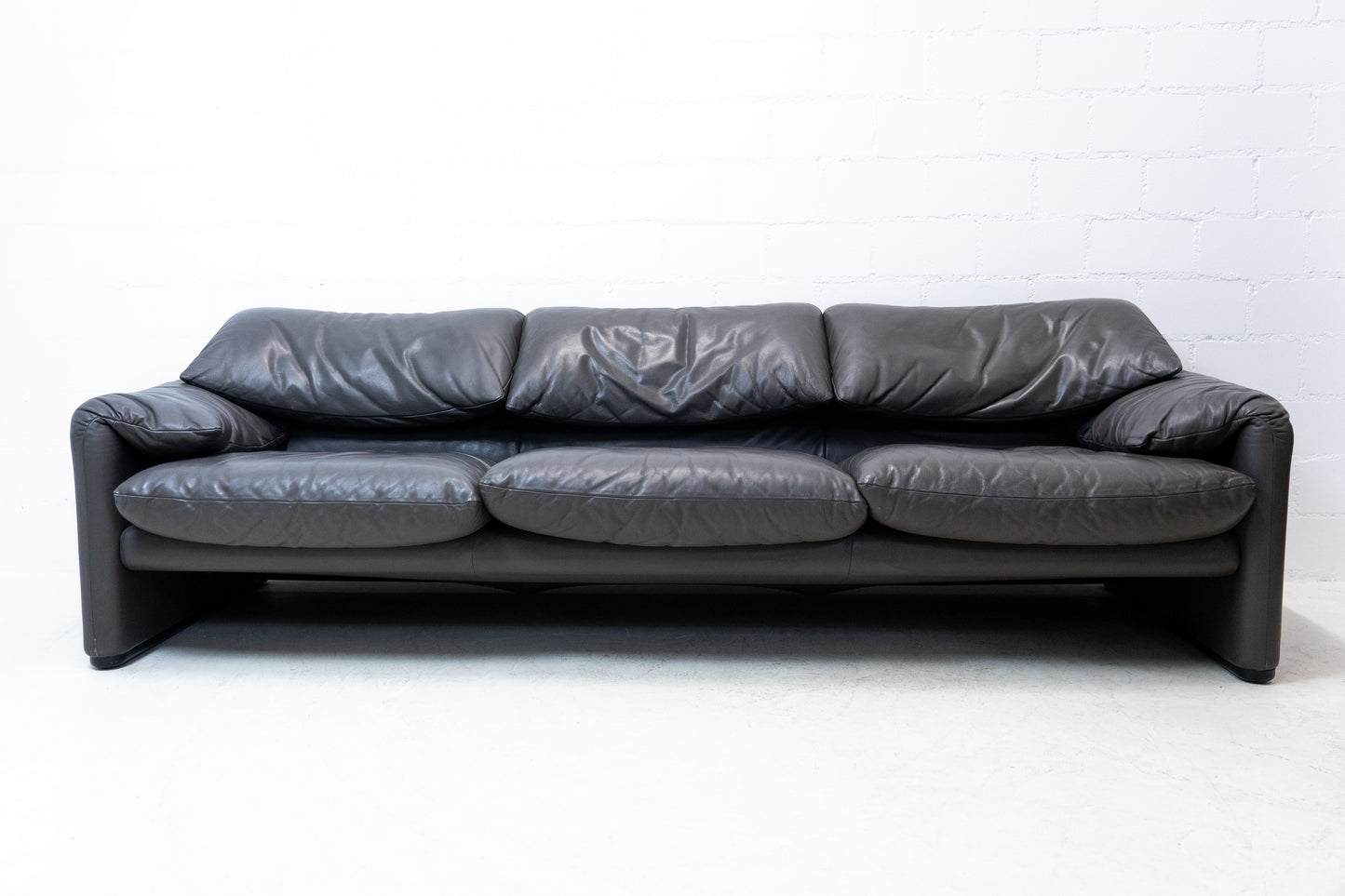 Cassina Maralunga Sofa Nr. 21