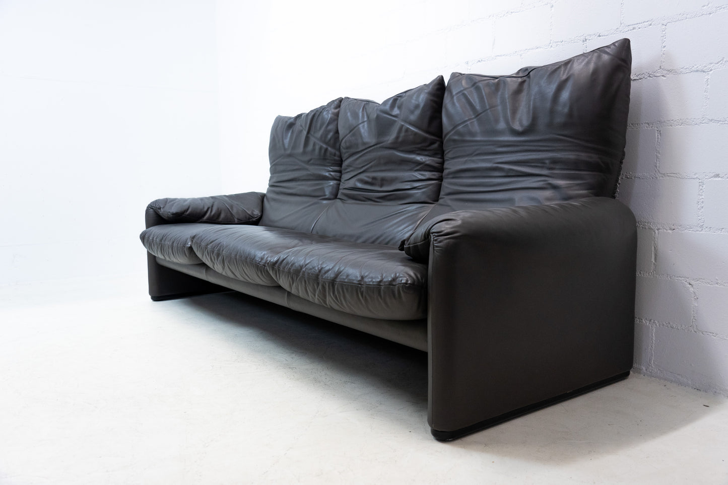 Cassina Maralunga Sofa Nr. 21