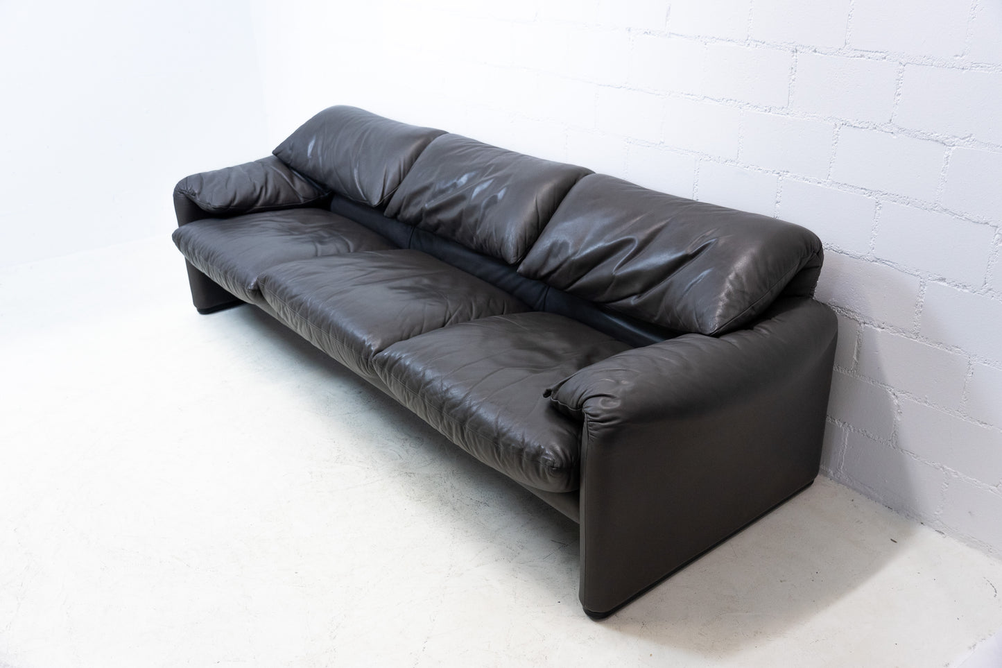 Cassina Maralunga Sofa Nr. 21