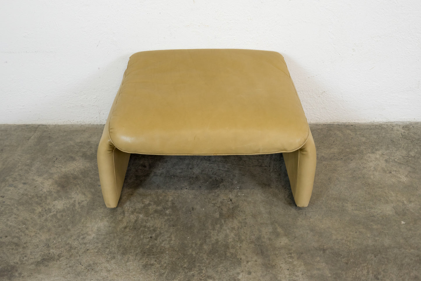 De Sede DS-2011 Hocker