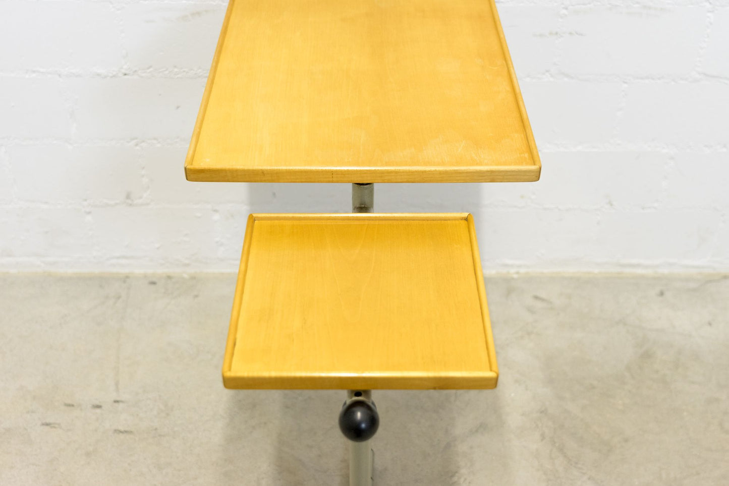 Embru Caruelle Tisch Nr. 2