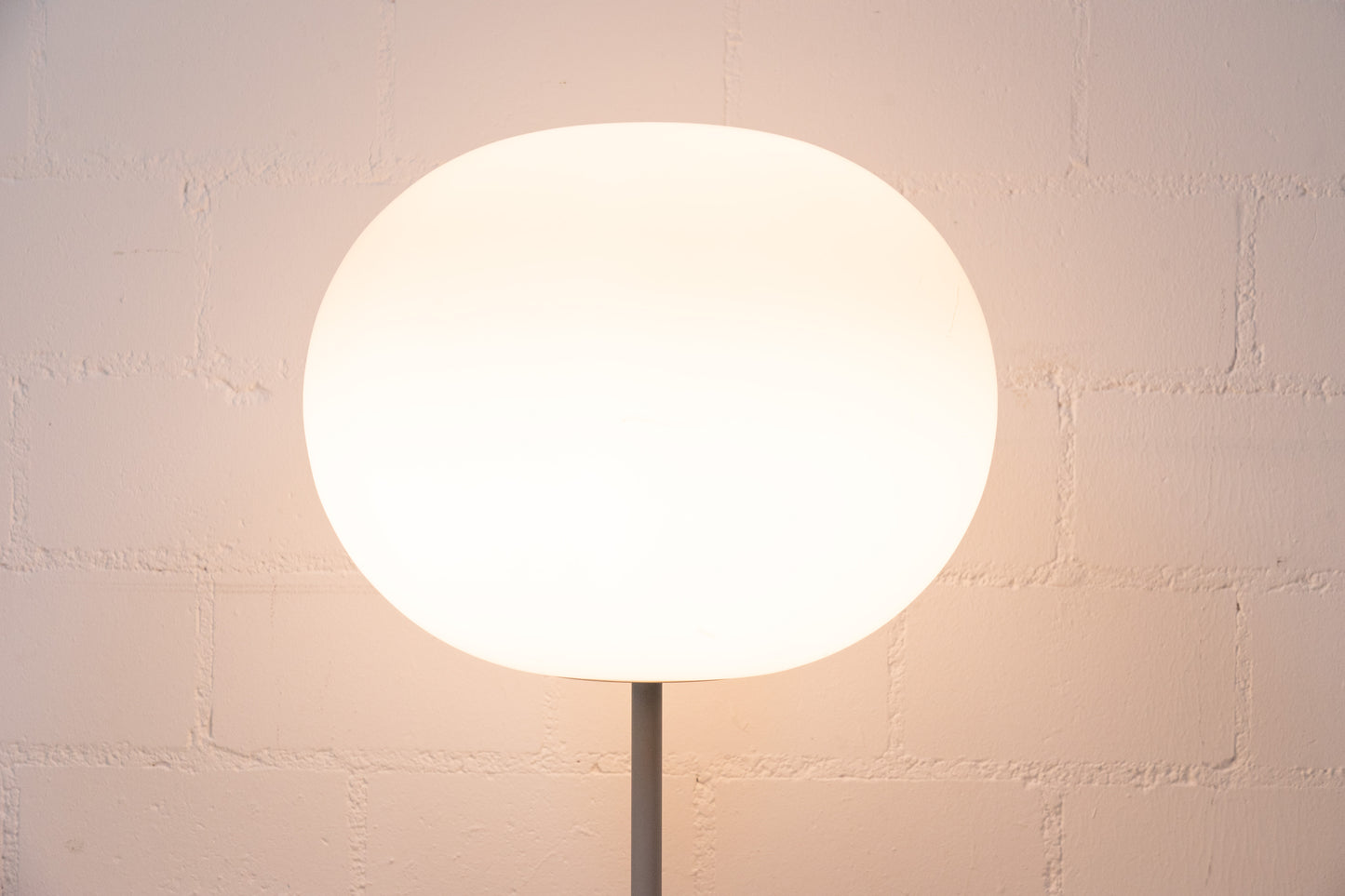 Flos Glo Ball Tischleuchte Nr. 1