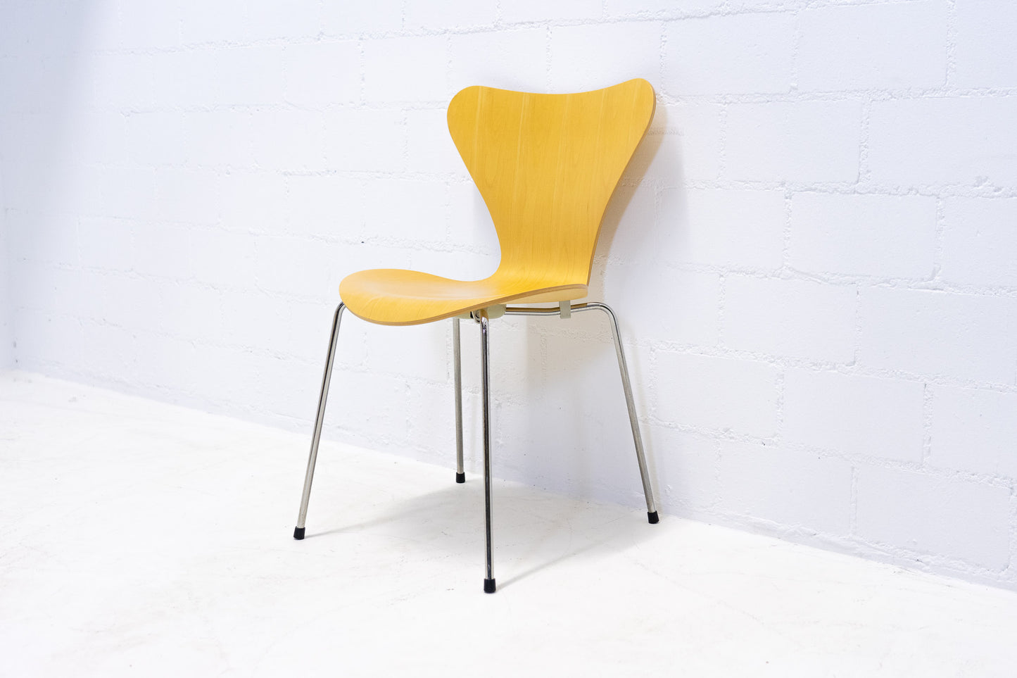 Fritz Hansen 3107 Stuhl Ahorn Natur