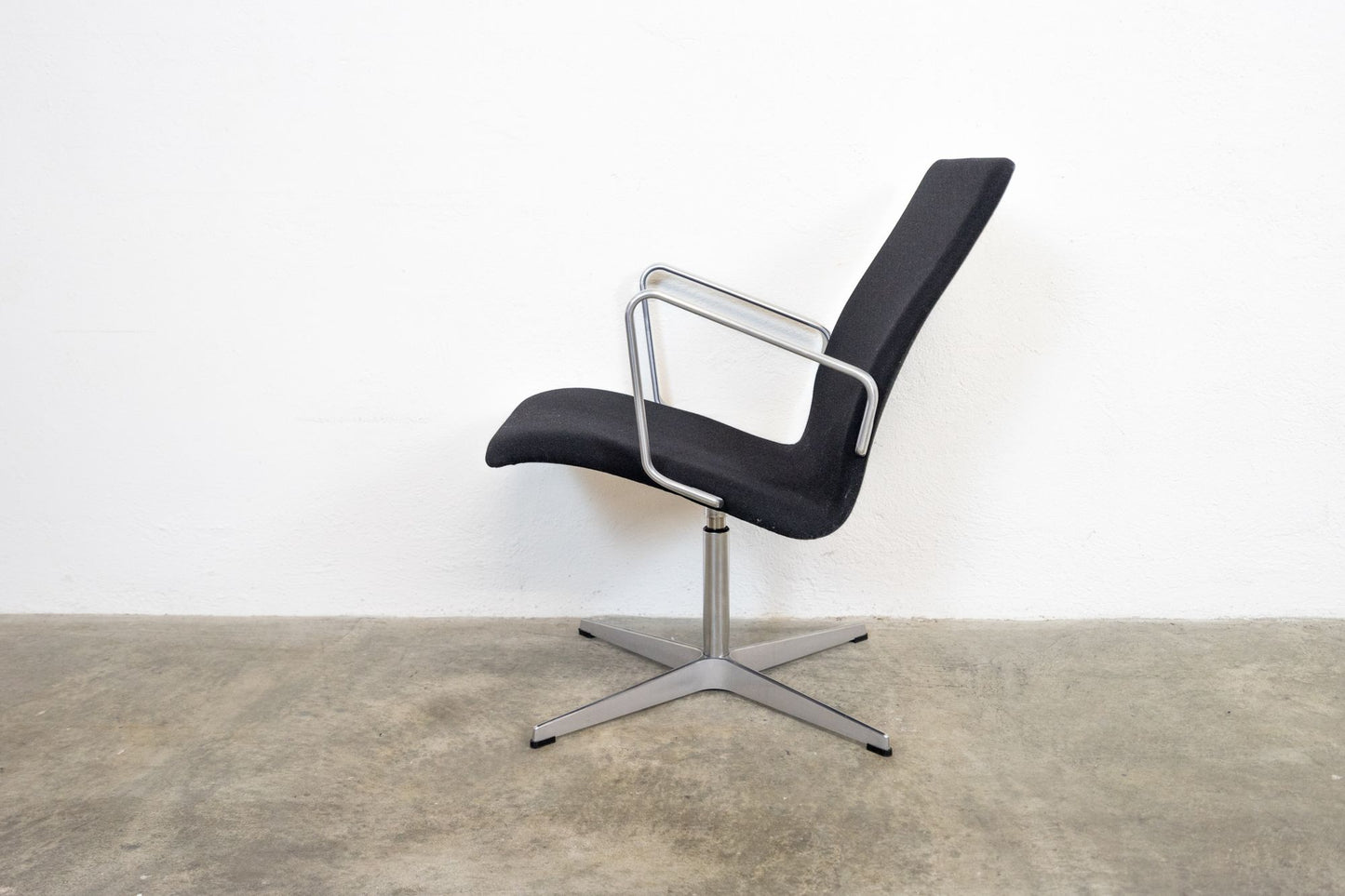 Fritz Hansen Oxford Chair