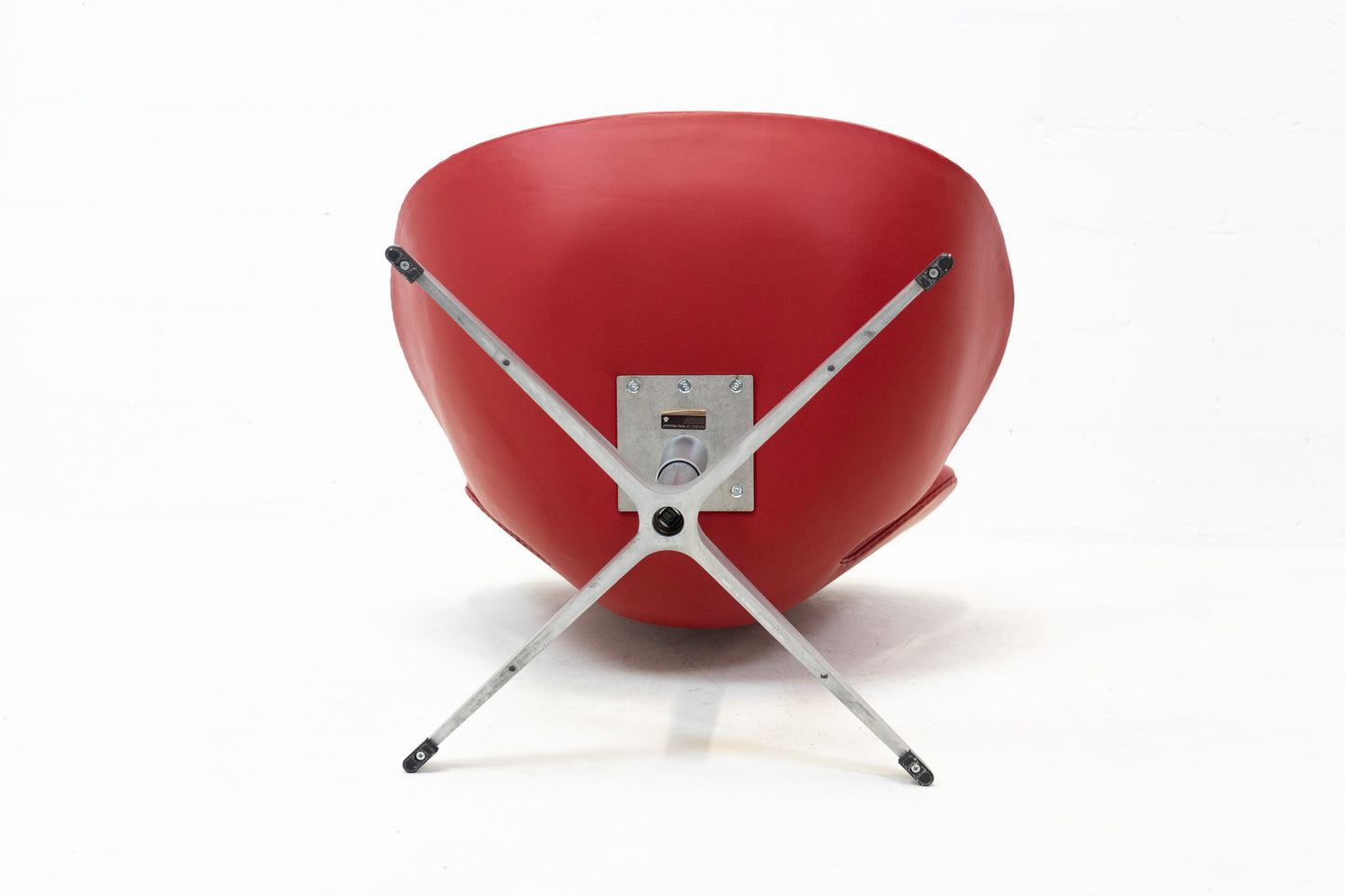 Fritz Hansen Swan Chair Nr. 1