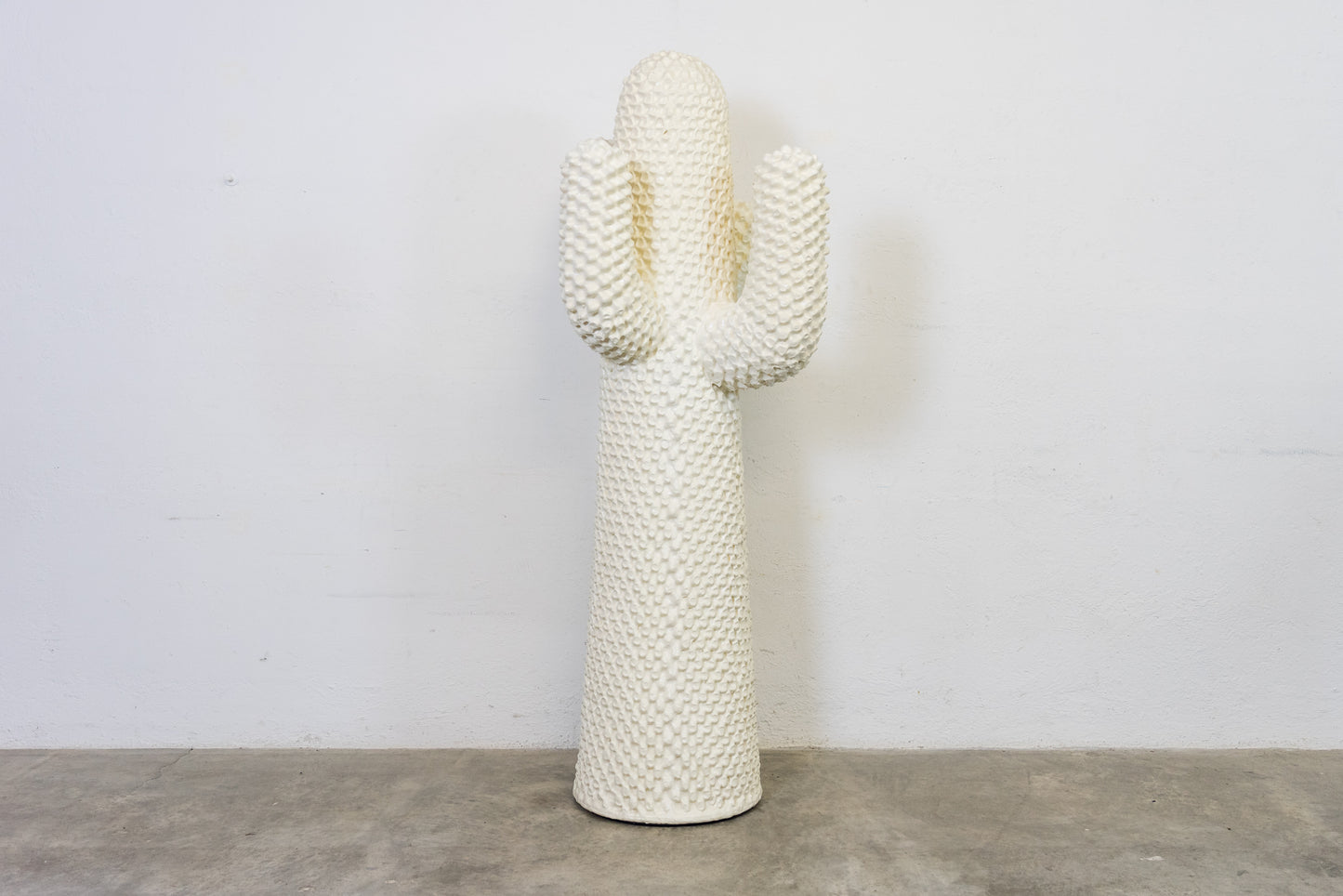 Gufram Cactus Bianco Nr. 45