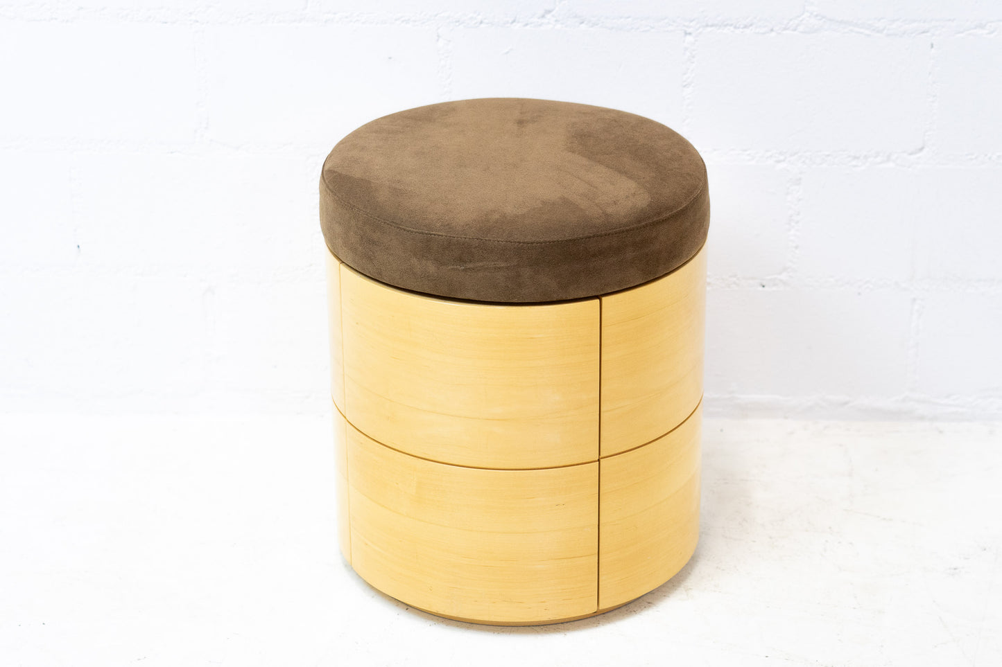 Hocker Regal Prototyp