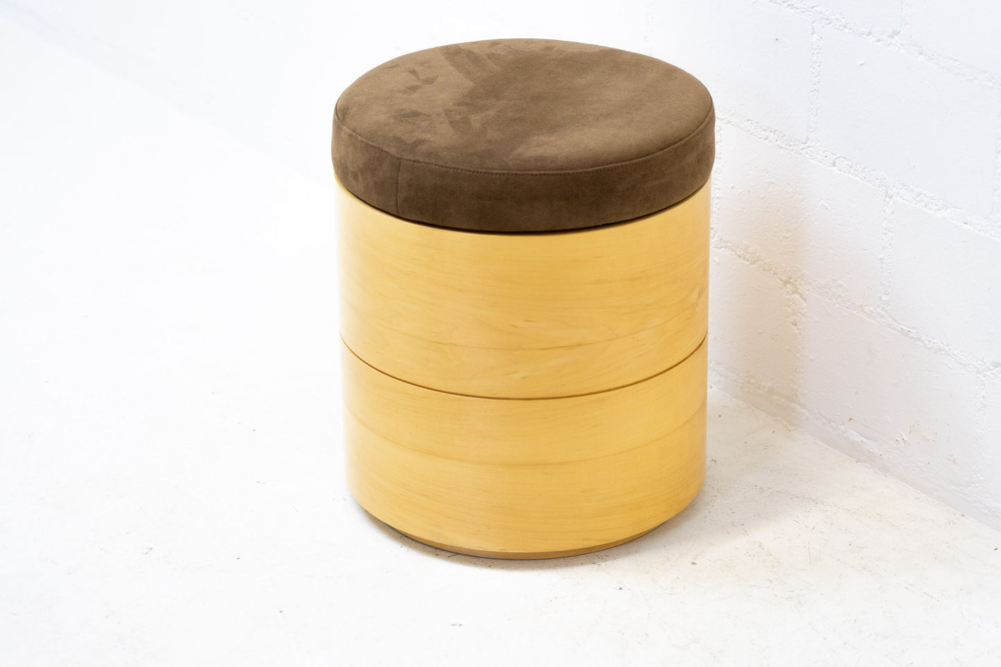 Hocker Regal Prototyp