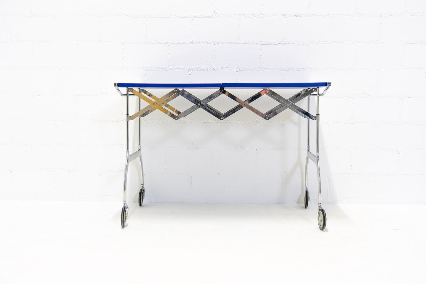 Kartell Battista Rollwagen