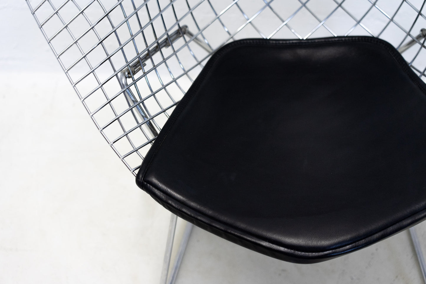 Knoll Bertoia Diamond Chair