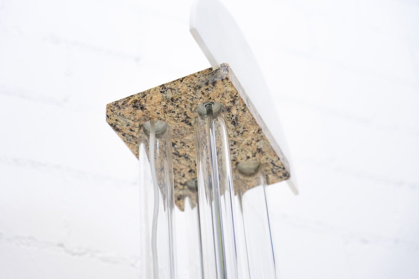 Stehleuchte Granit Plexiglas