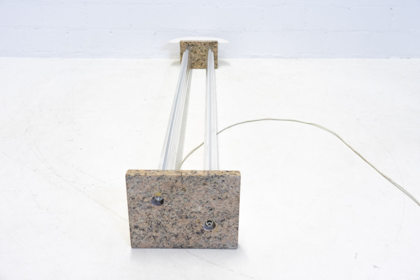 Stehleuchte Granit Plexiglas