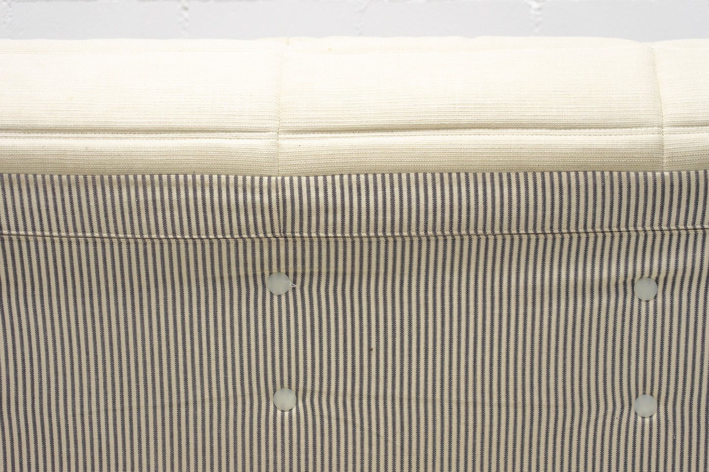 Ligne Roset Togo Sofa Stoff
