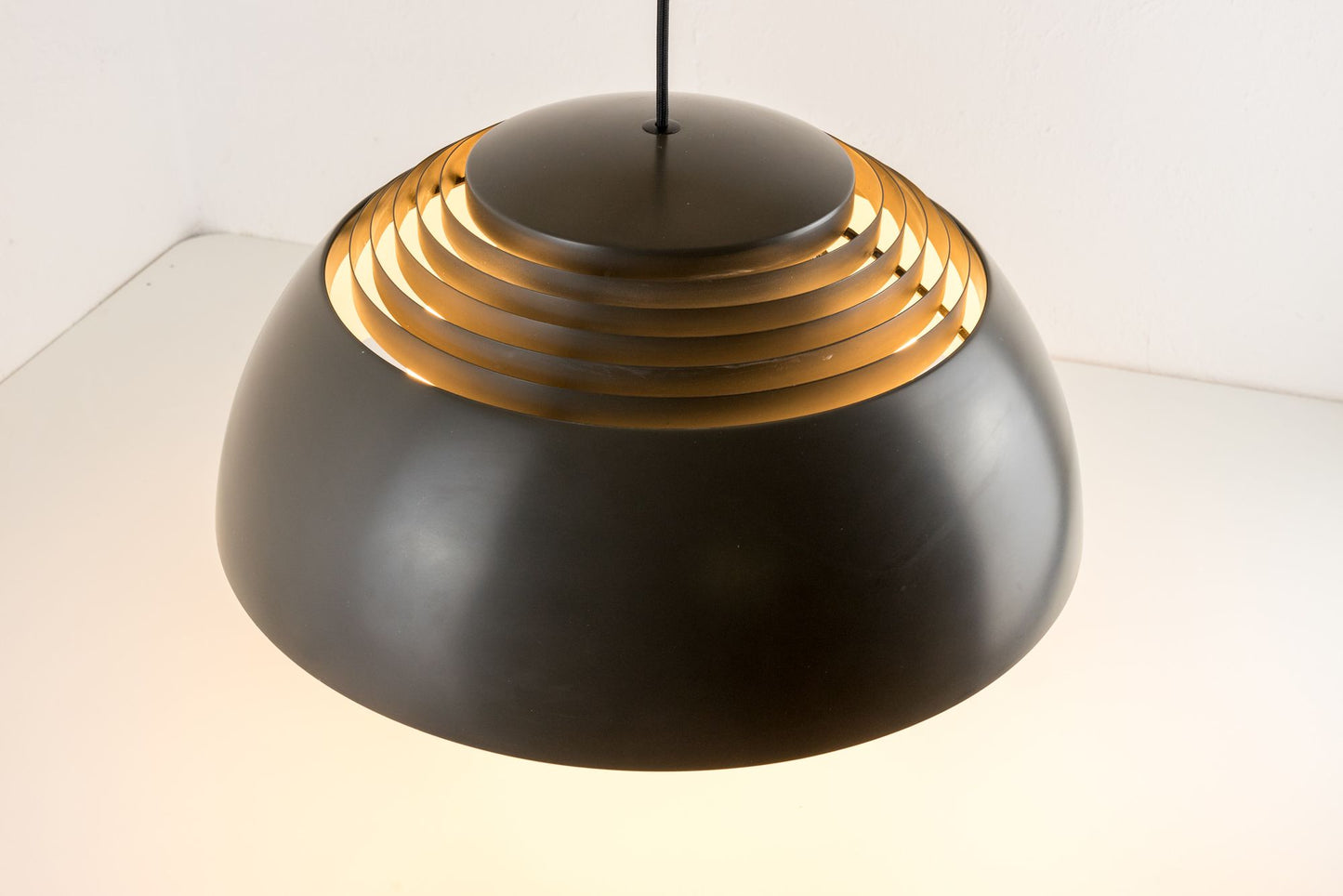 Louis Poulsen AJ Royal 500 Leuchte