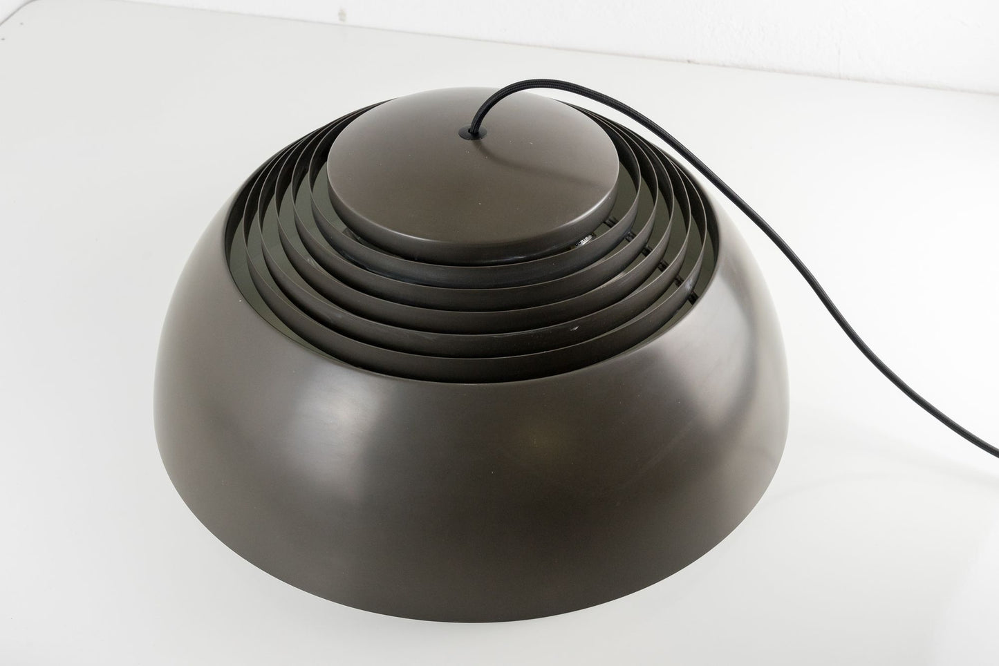 Louis Poulsen AJ Royal 500 Leuchte