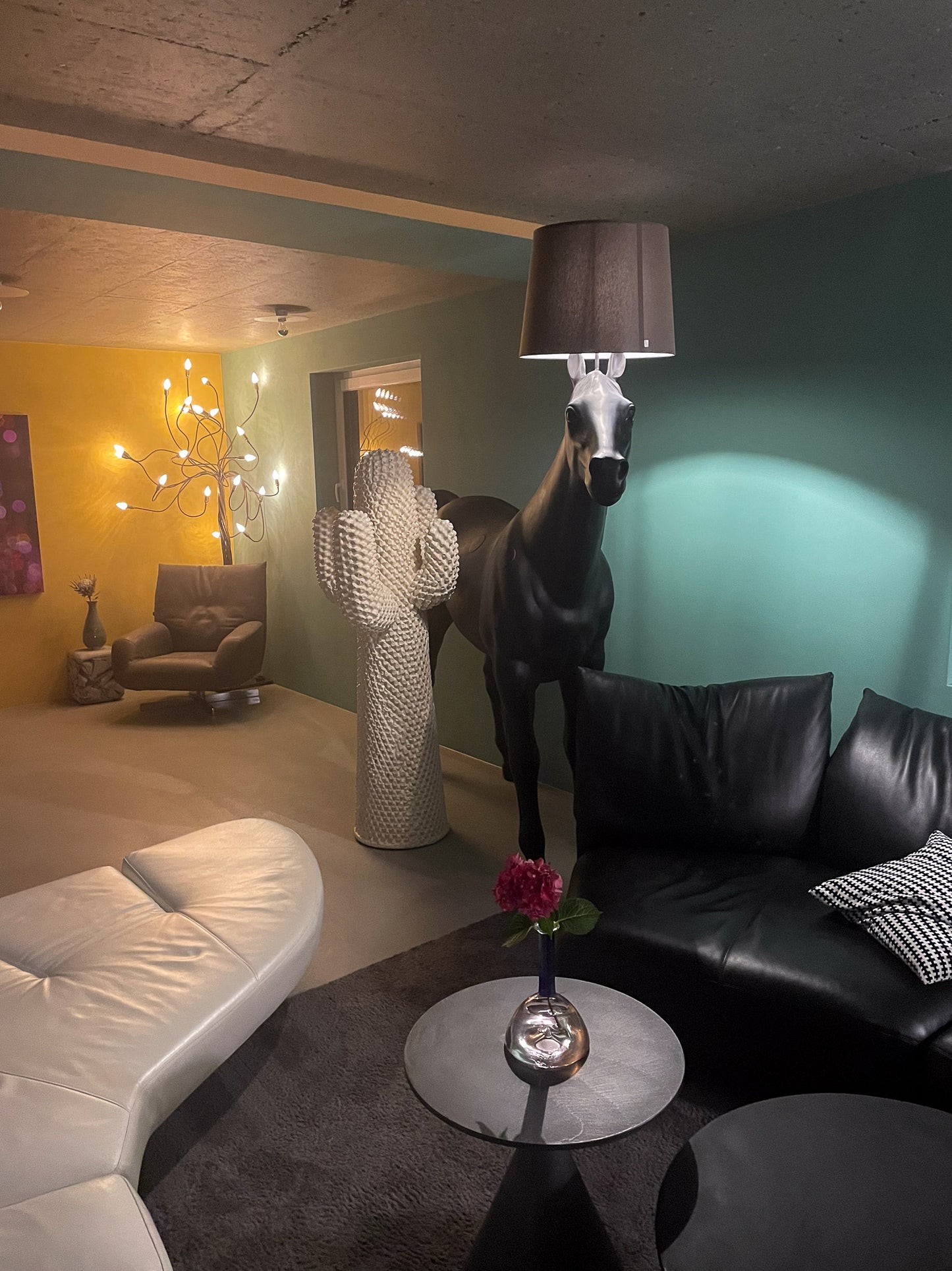 Moooi Horse Lamp Front Design