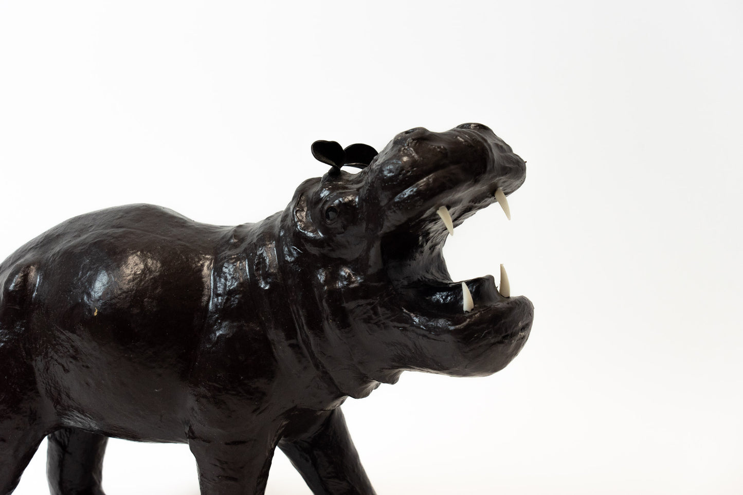 Nilpferd Skulptur