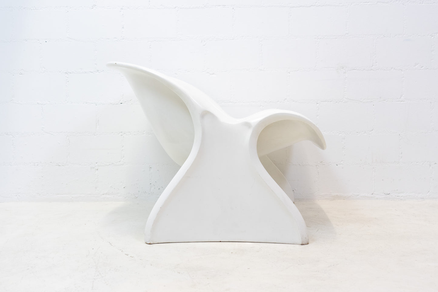 Peter Ghyczy Spring Chair
