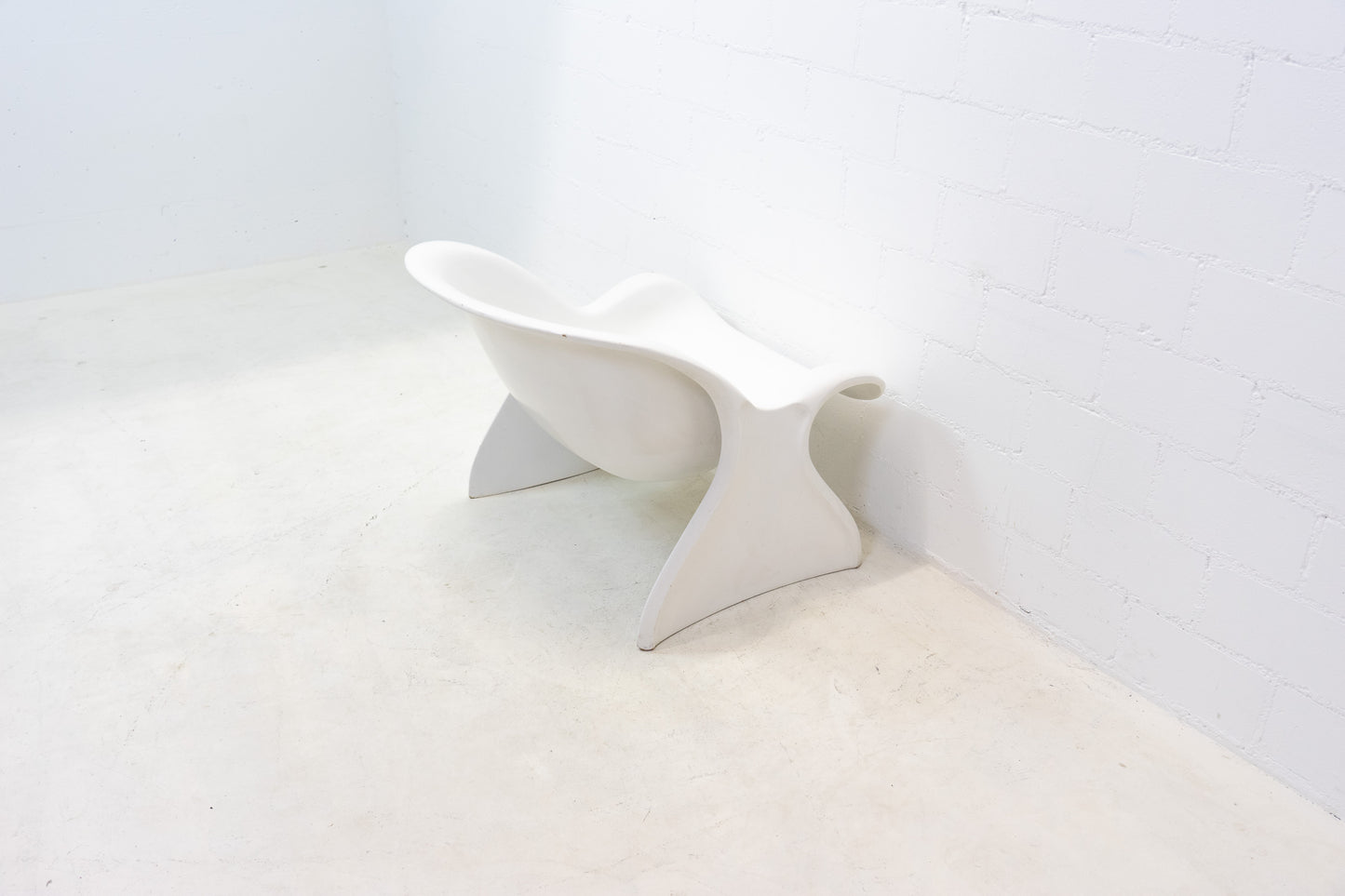 Peter Ghyczy Spring Chair