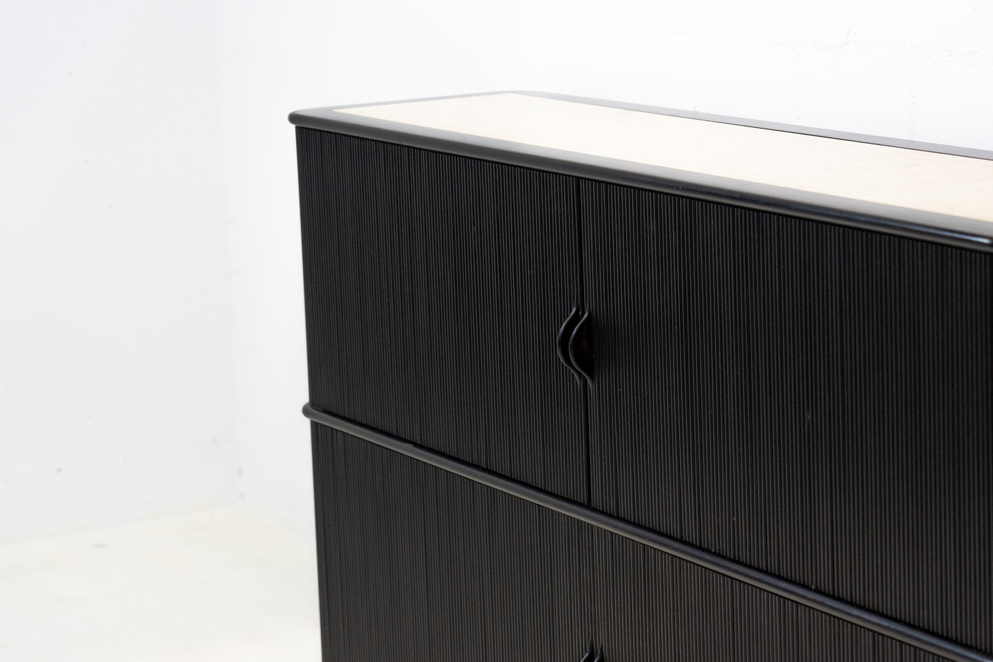Röthlisberger Rolladenschrank 2 Haussmann Nr. 2