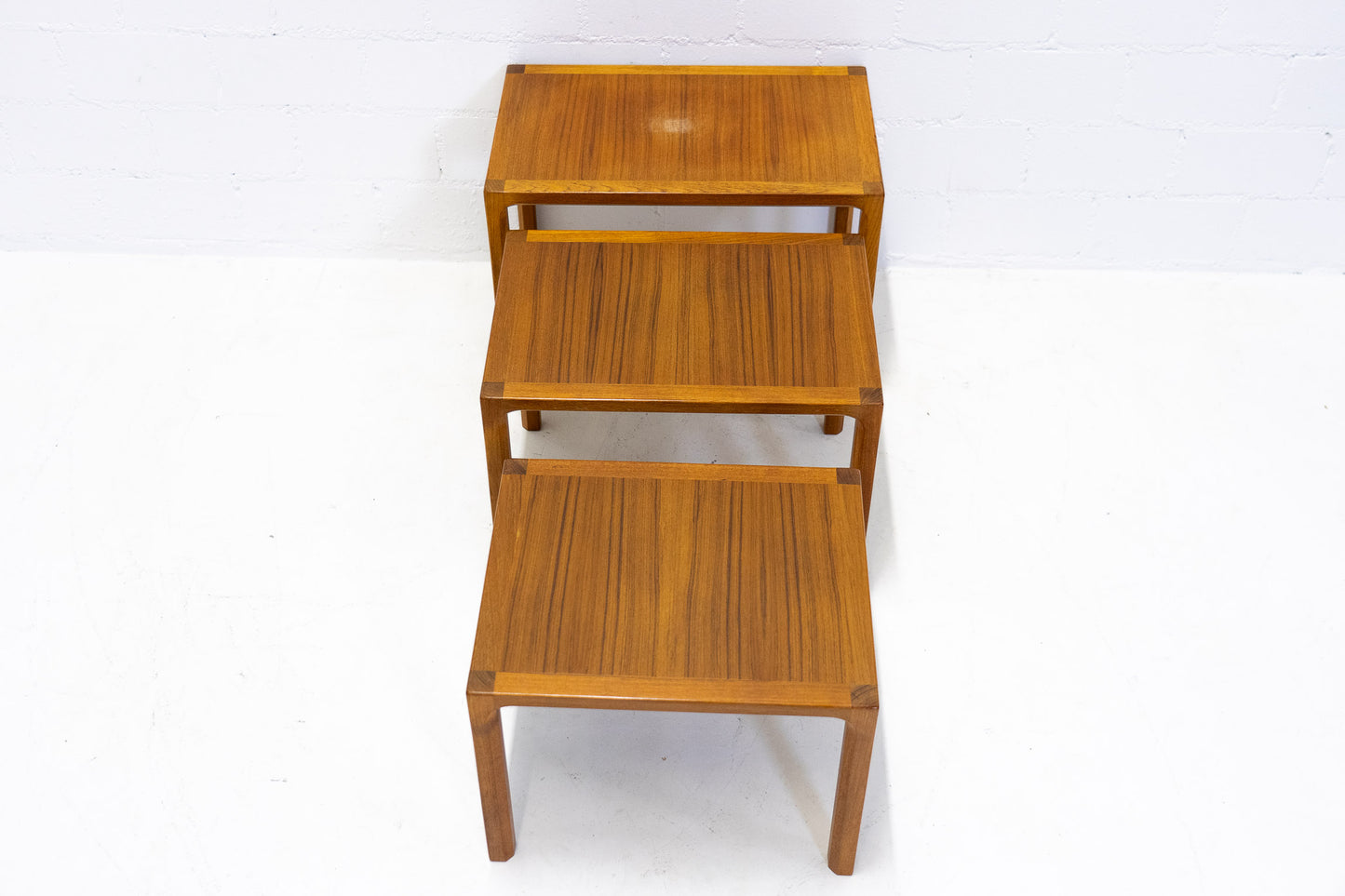 Satztische Teak