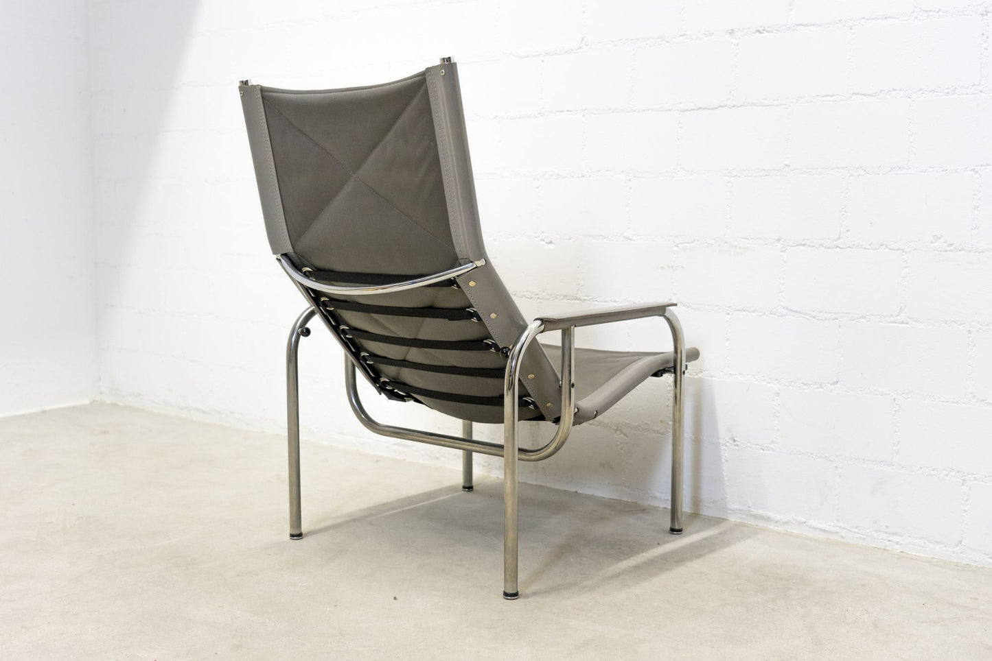 Strässle Hochlehner Hans Eichenberger mit Hocker Nr. 18