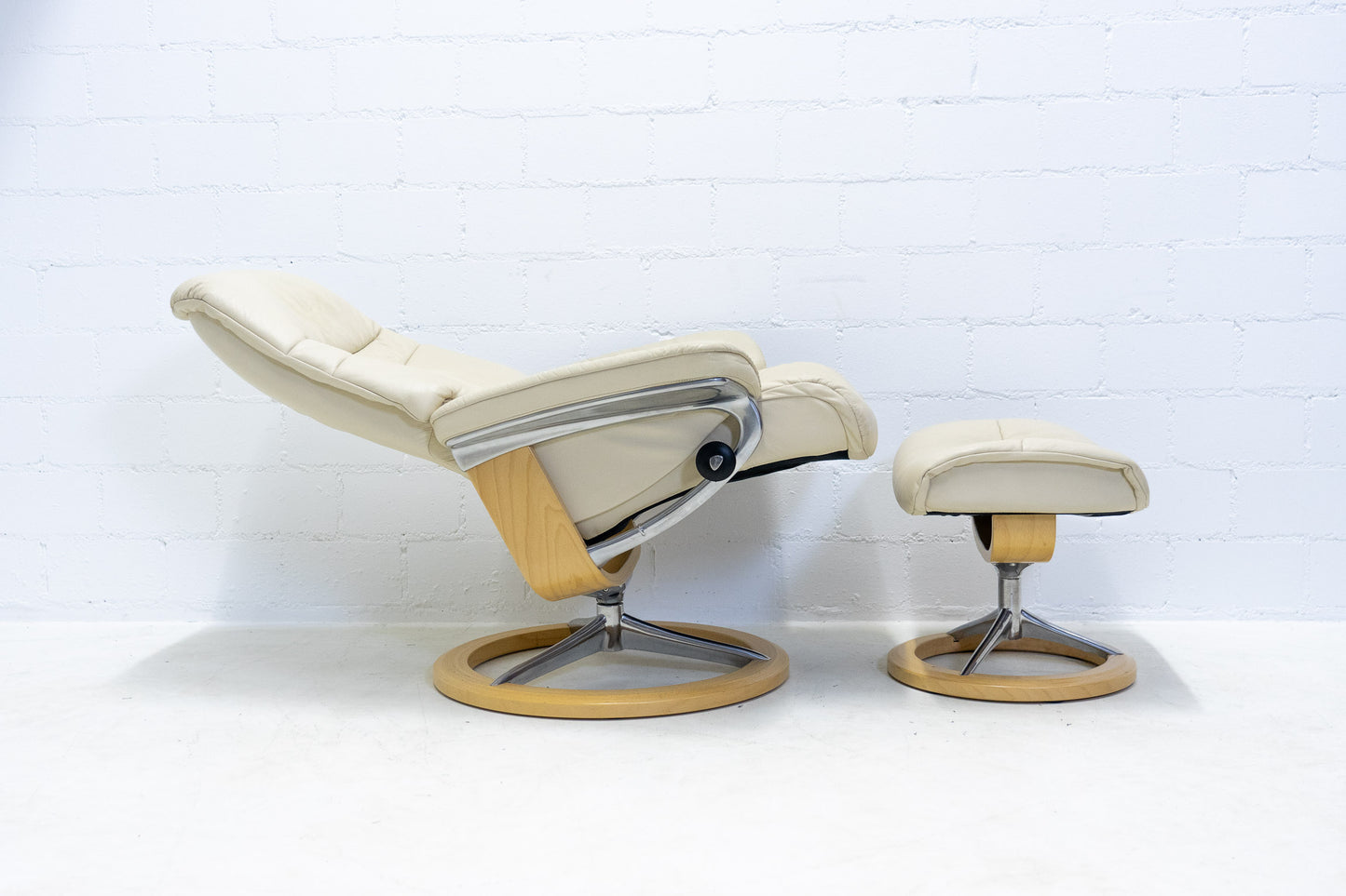 Stressless Sunrise Sessel mit Hocker Leder Nr. 5
