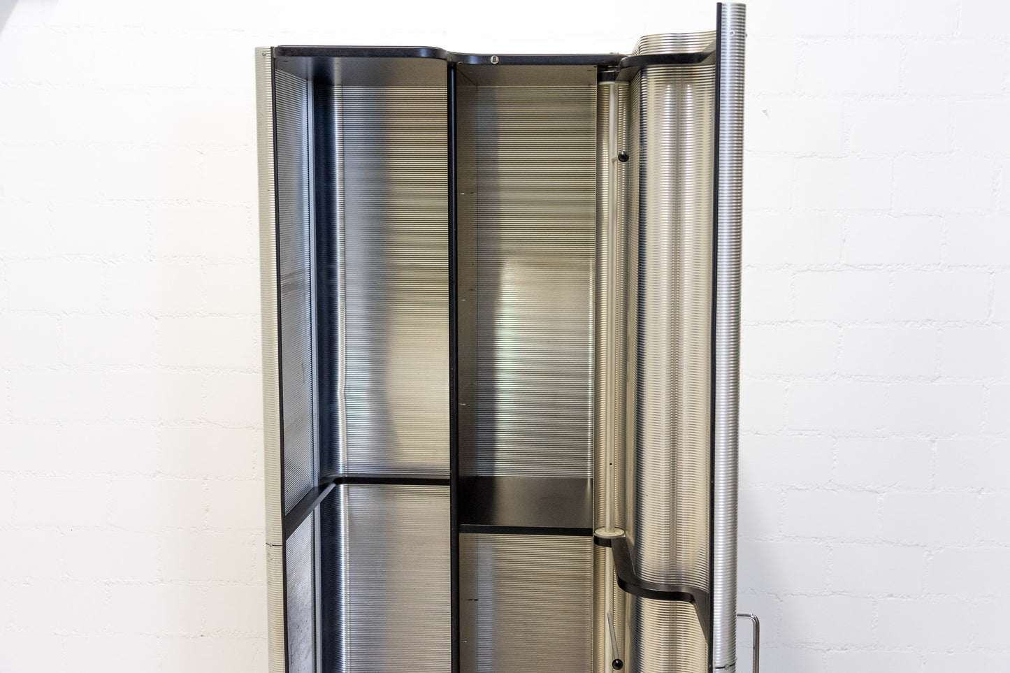 Thut Aluminiumschrank 380