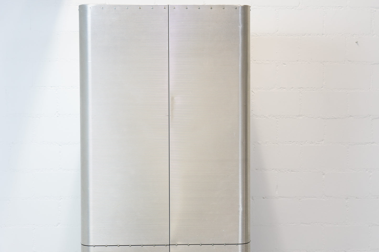 Thut Aluminiumschrank 380 Nr. 2