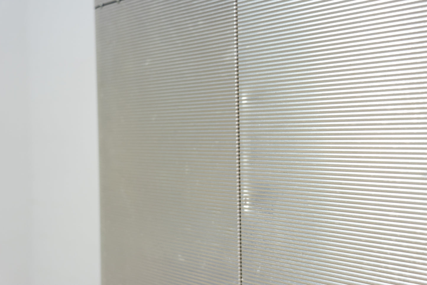 Thut Aluminiumschrank 380 Nr. 2