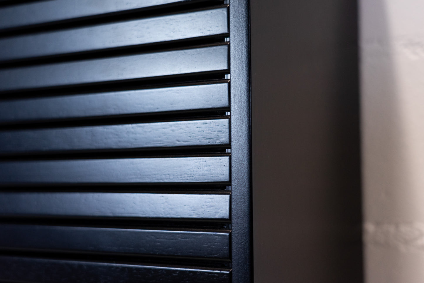Thut Rolladenschrank 107-3 Nr. 1