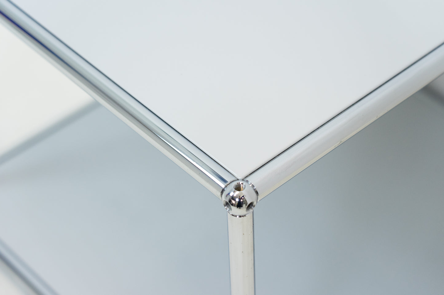 USM Haller Couchtisch Lichtgrau Nr. 6