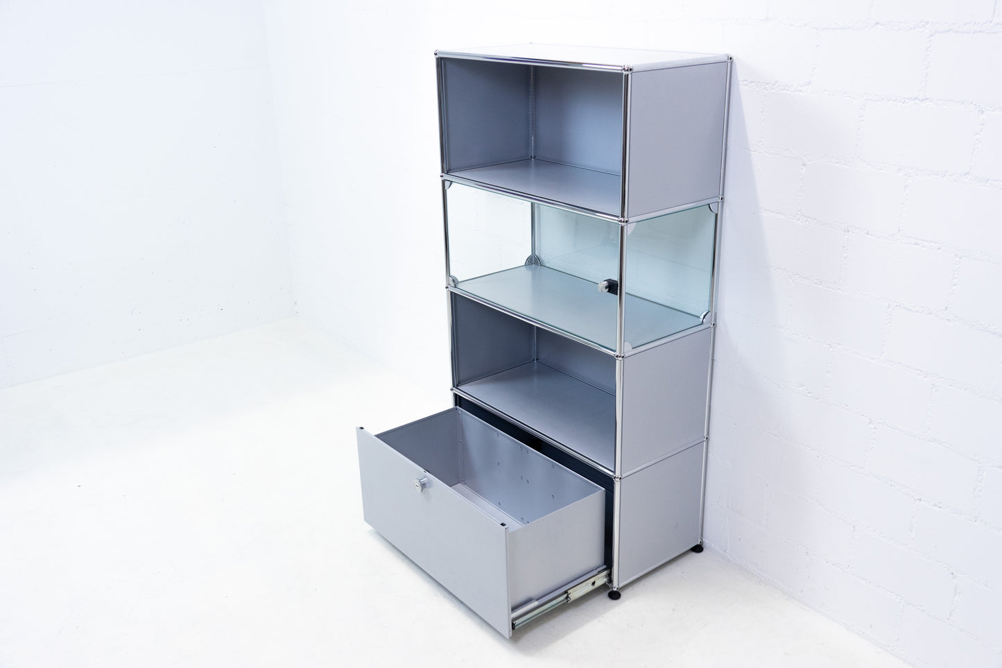 USM Haller Highboard Mattsilber Nr. 3
