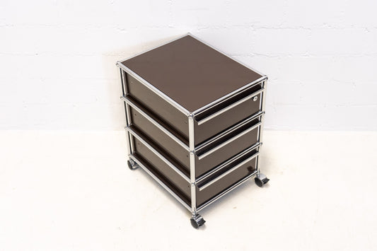 USM Haller Korpus Braun Nr. 1