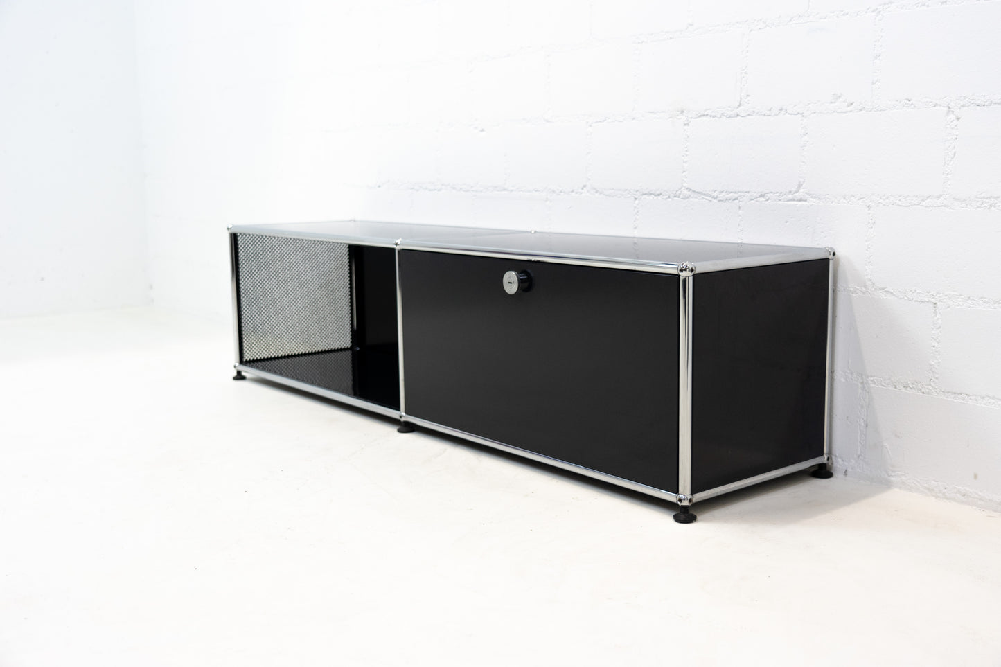 USM Haller Lowboard Gaphit Schwarz Nr. 12