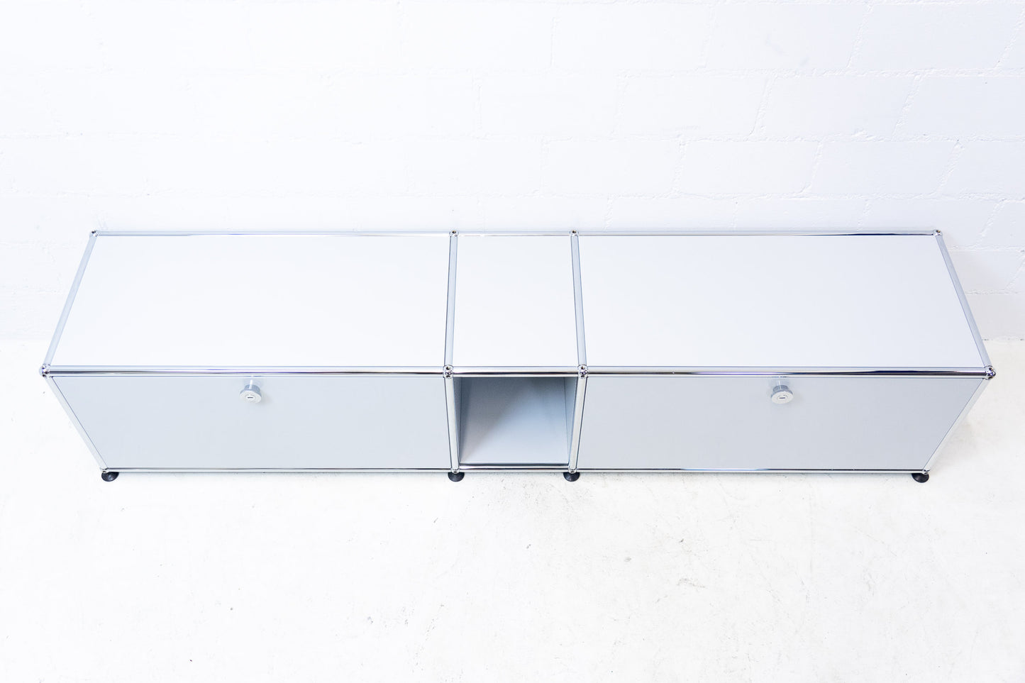 USM Haller Lowboard Lichtgrau Nr. 40