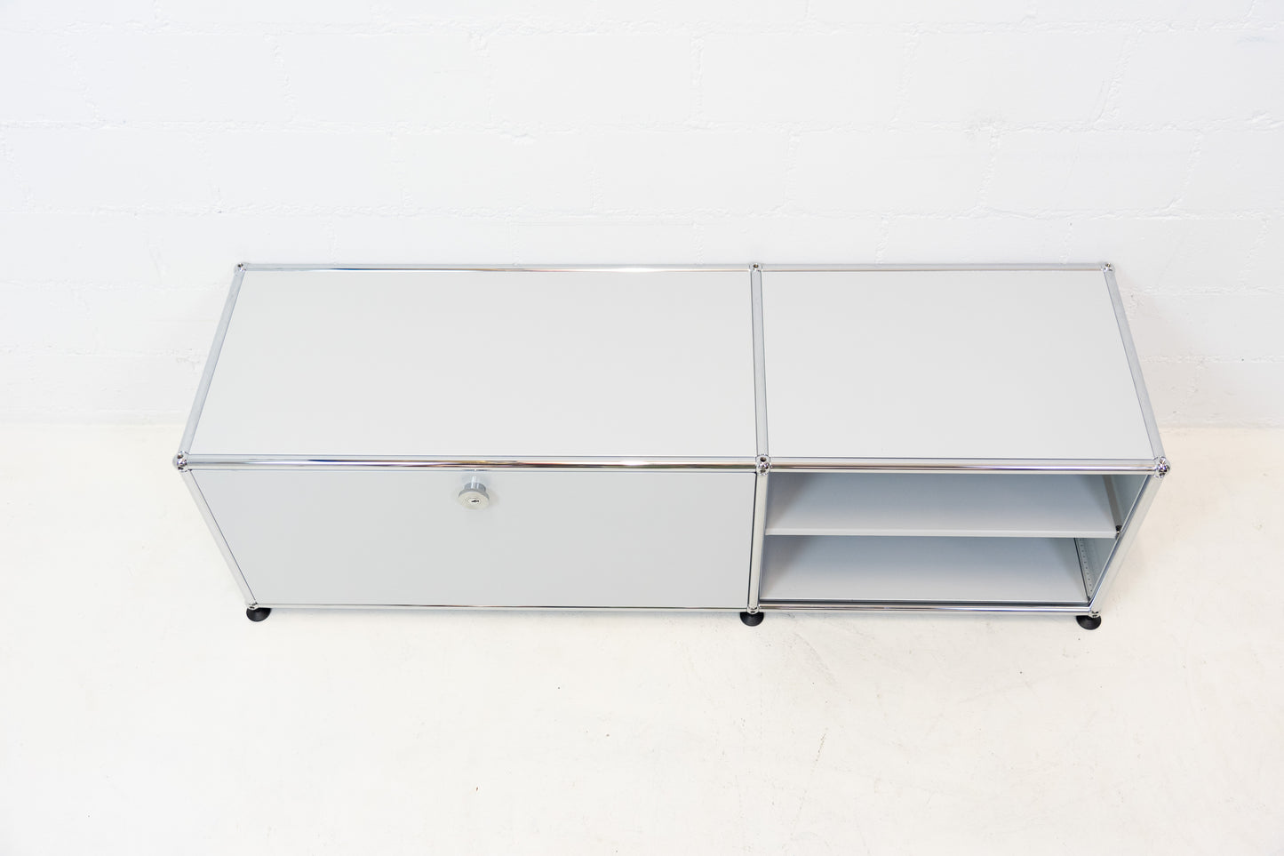 USM Haller Lowboard Lichtgrau Nr. 41