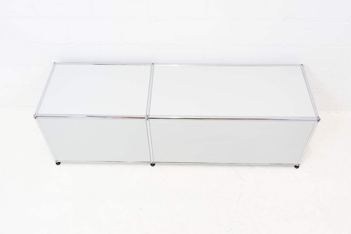 USM Haller Lowboard Lichtgrau Nr. 41