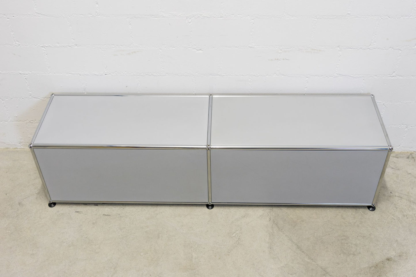 USM Haller Lowboard Mattsilber Nr. 11